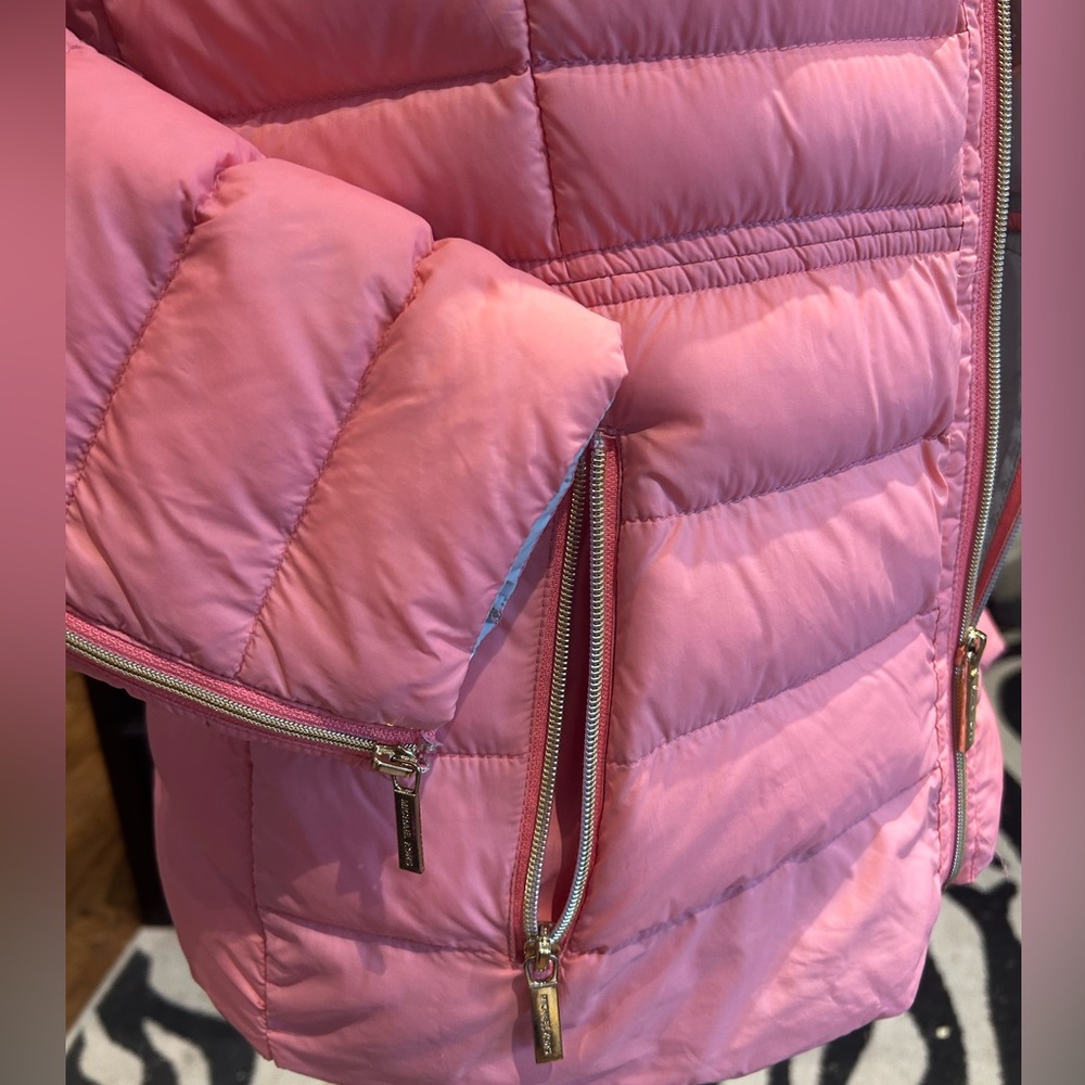 Michael Kors Packable Downfill Puffer Jacket - Picture 9 of 10